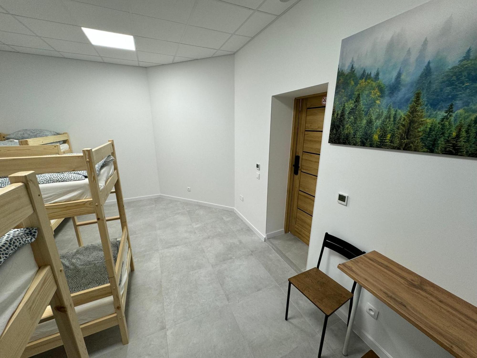 Green Hostel Katowice - 24H Parking Екстериор снимка