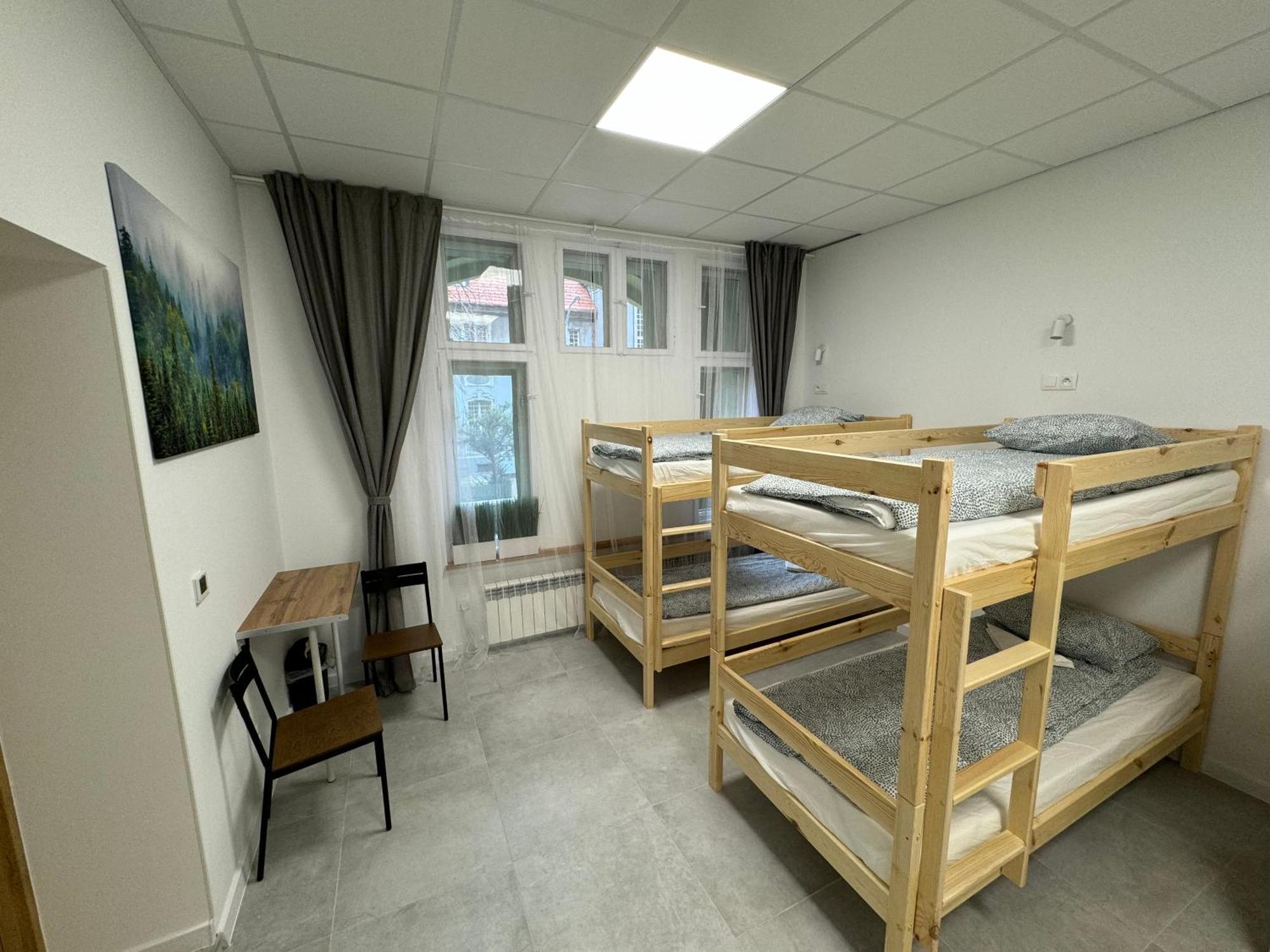 Green Hostel Katowice - 24H Parking Екстериор снимка