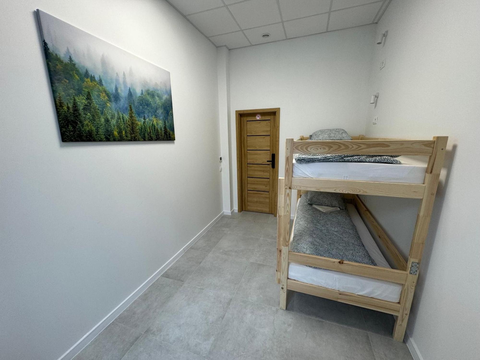 Green Hostel Katowice - 24H Parking Екстериор снимка